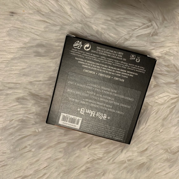 Foundation - Picture 2 of 3